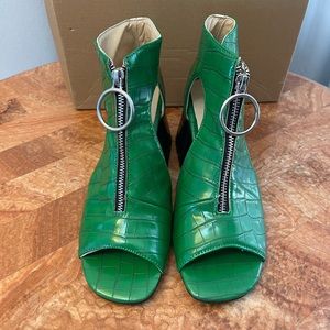 BUTITI | Green Zip-Front Sandal  ZL840 080423